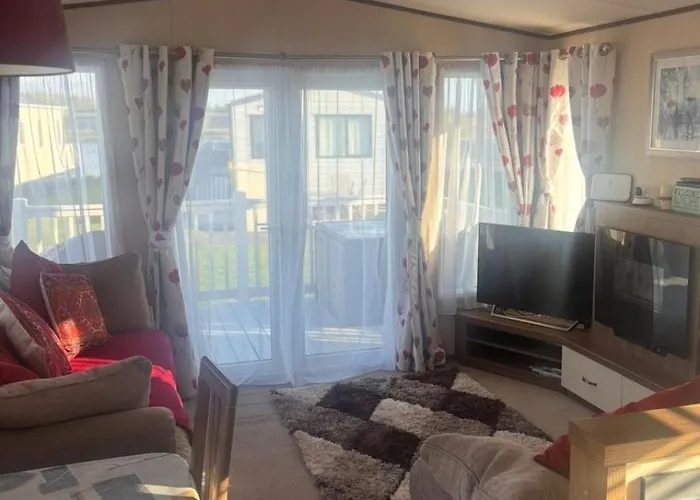 Haven Lakeside View Caravan *