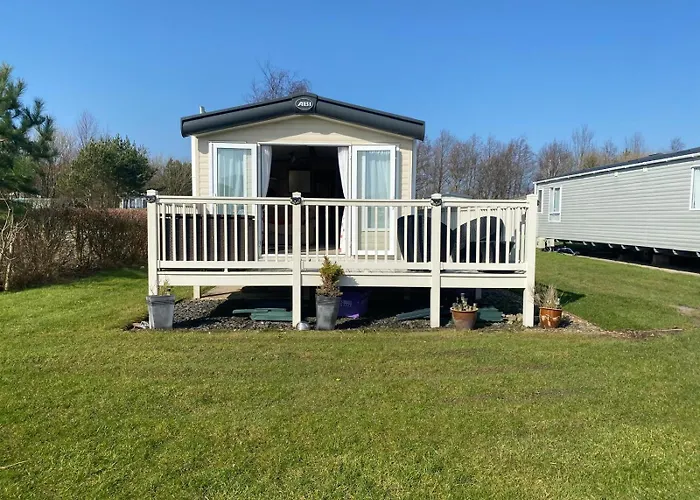 Camping Haven Lakeside View Caravan *