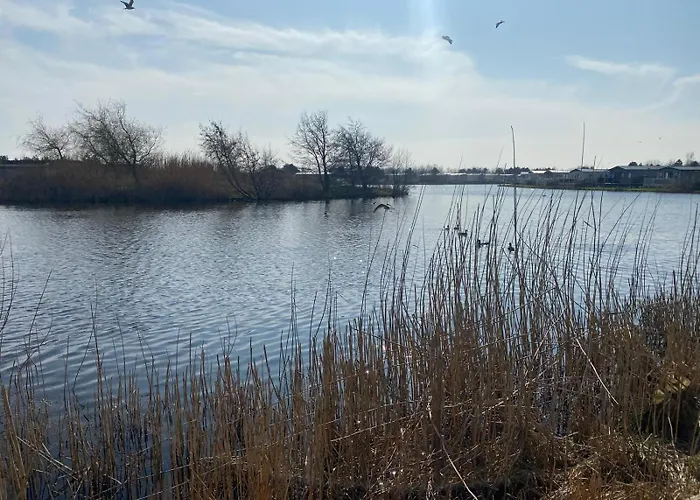 Haven Lakeside View Caravan